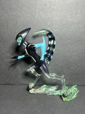 Rare Bandai CN 2006 Ben 10 Battle XLR8 Clear Legs Action Figure w/ Base 4"